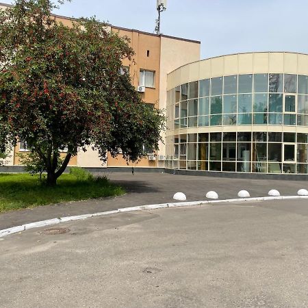 Dinamo Hotel Kharkiv Extérieur photo