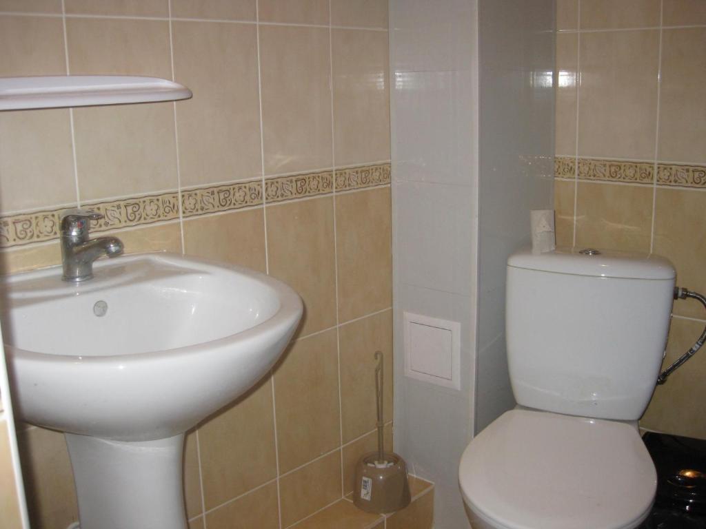 Dinamo Hotel Kharkiv Extérieur photo